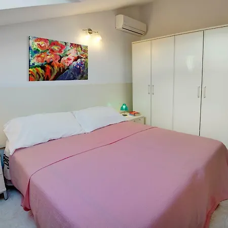 Palmaria アパート *