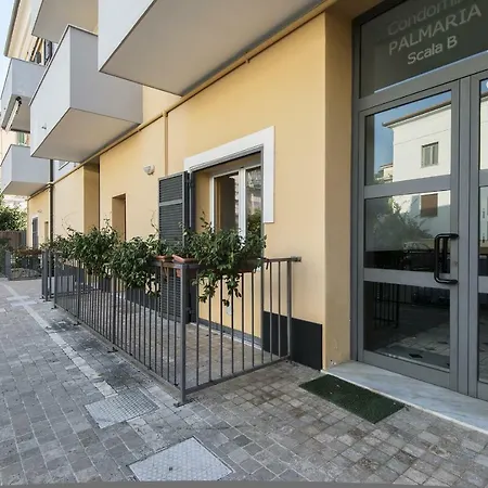 Palmaria アパート